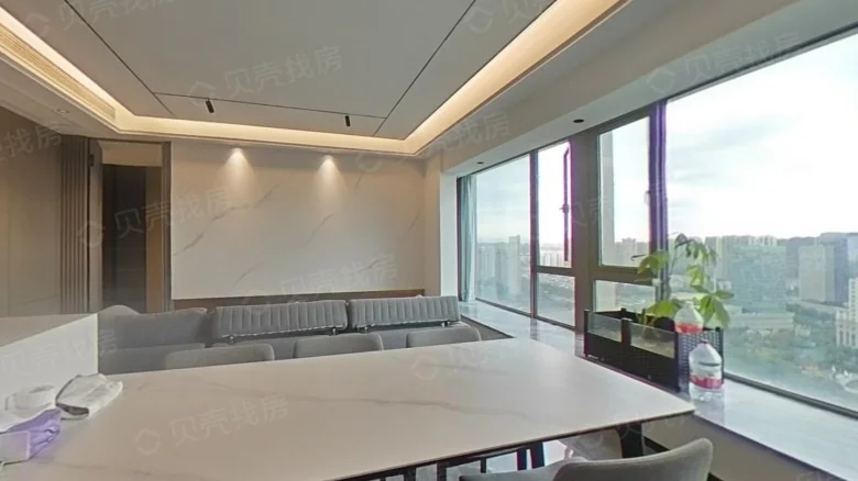 Impression Lakefront - View 1