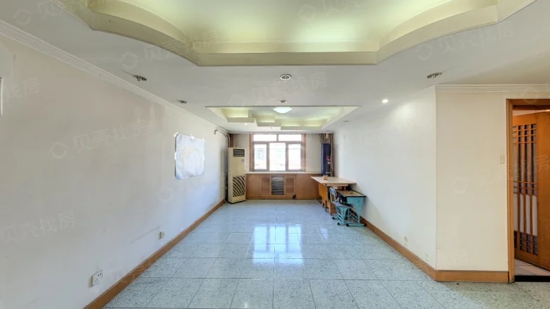 Hongda Apartments - View 2