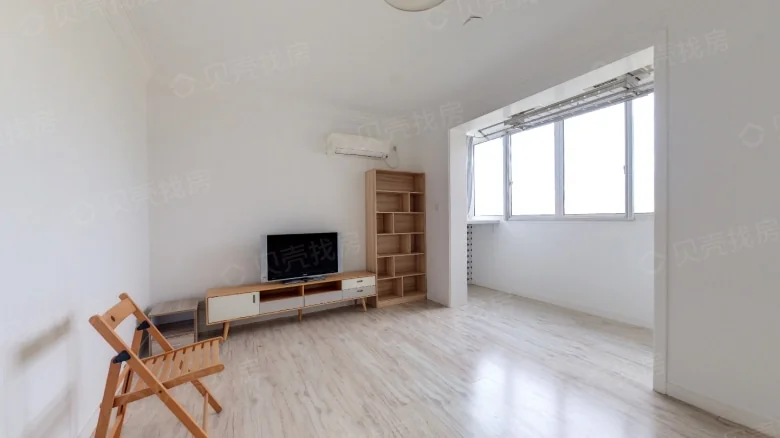 Hua Mountain Flower Garden Residence - View 1