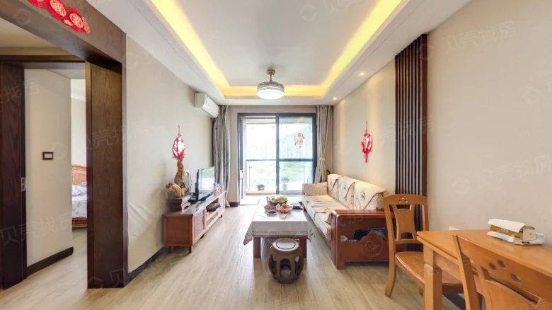 Sanya Yishan Hu - View 1