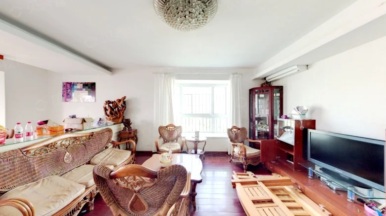 Silk Brocade Magnolia Court - View 2