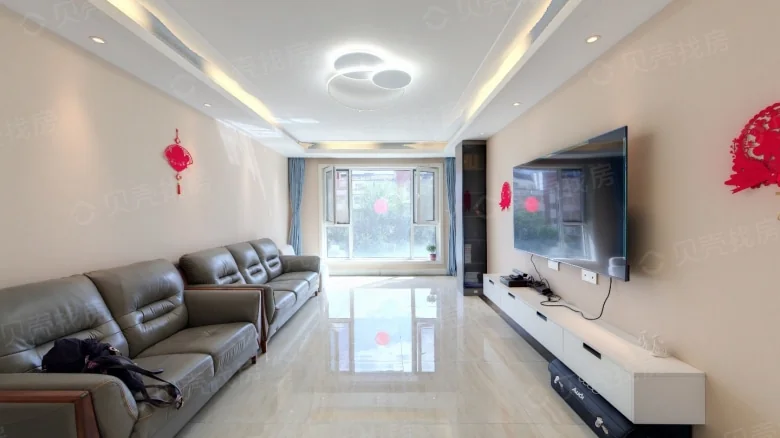 Wu Zhong Shang Linglong - View 2