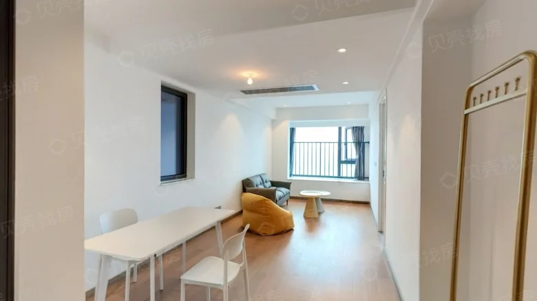 Jinlin Center - View 1