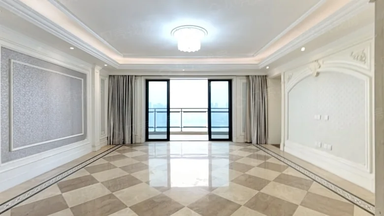 Wanda Yu Lake Century Home - View 6