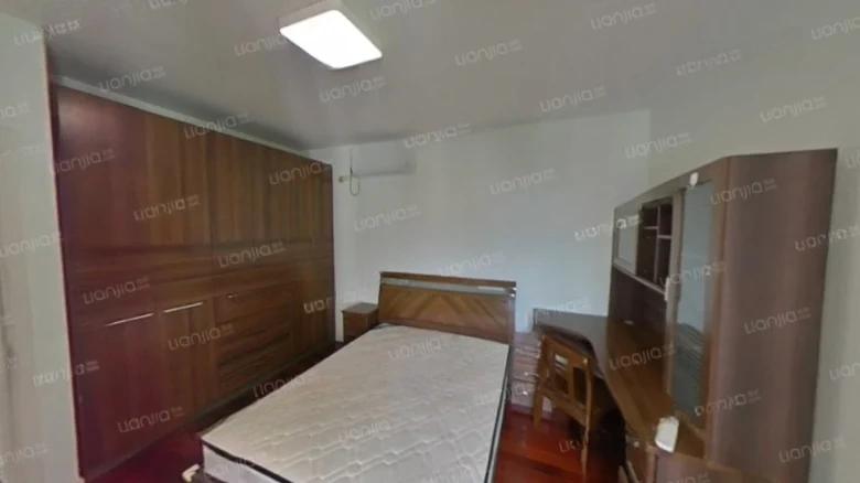 COSCO Two Bay City - View 2