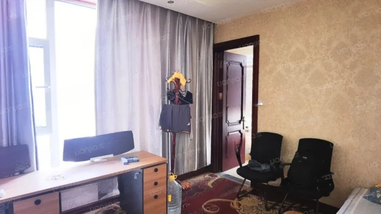 Skyscraping Stone - View 4