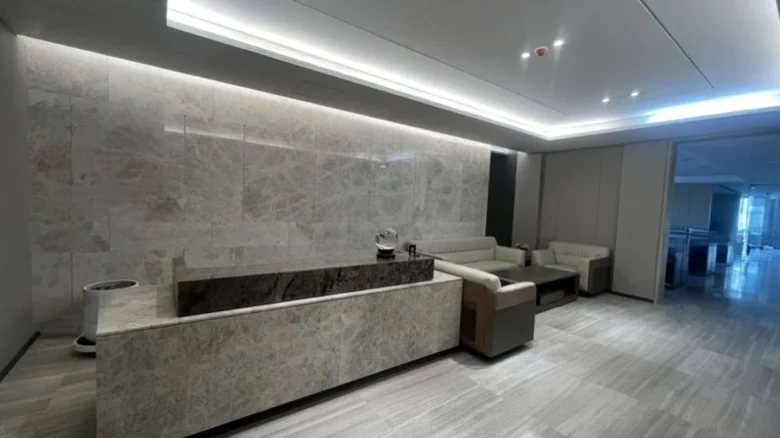 Wei Feng Dong Di - View 2