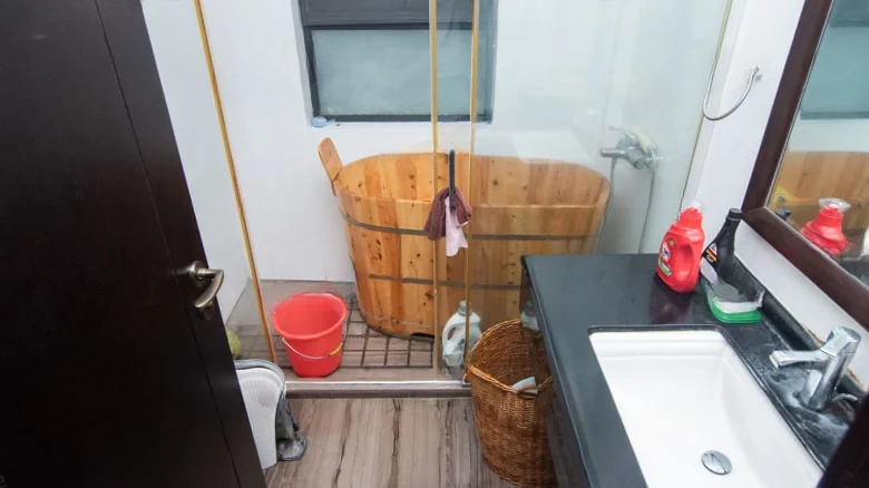 E Jun Garden - View 12