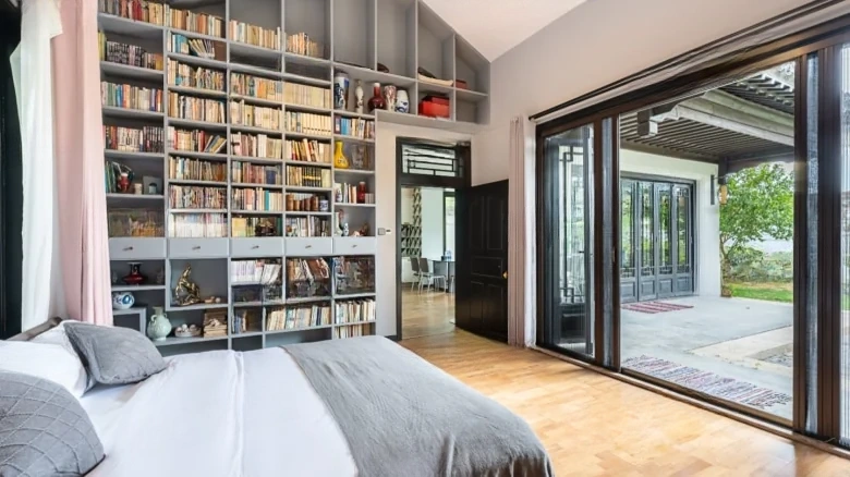 Green City Peach Blossom Spring - View 3