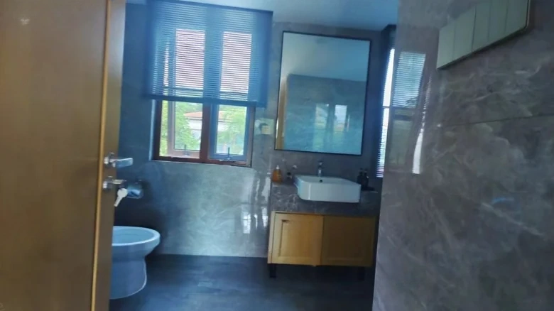 Green City · Hibiscus Tide Chime - View 11