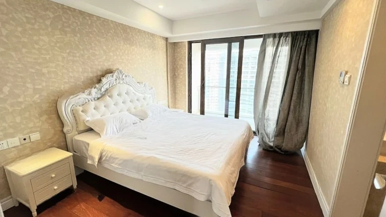 Half Mountain Peninsula Central Sea View Boulevard - View 2