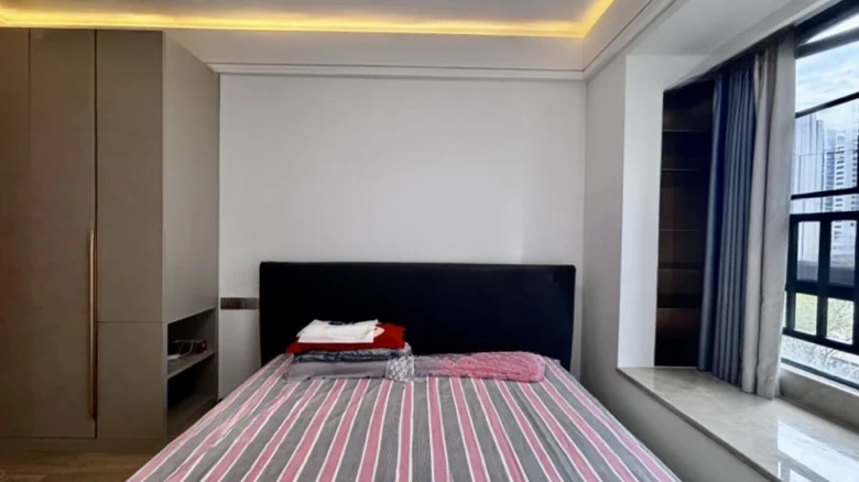 Sanya Yishan Lake - View 4