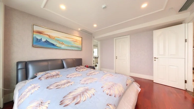 Orient Gate - View 4