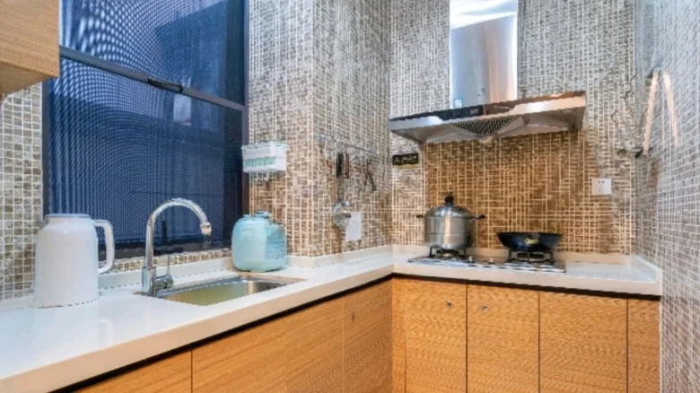 Ronaldbay Sanya Bay Harbor Area One - View 9