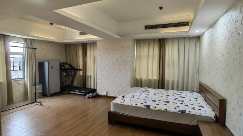 CROSS Shang Gongguan - View 5