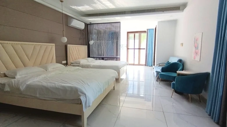 Half Mountain Peninsula Twin Bays Phase II - View 4