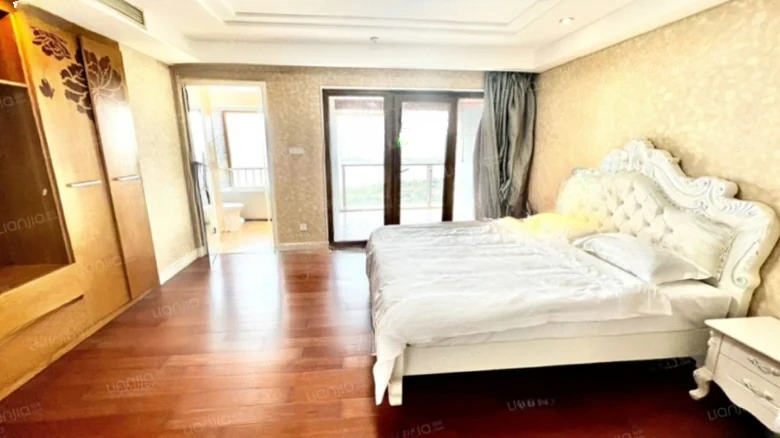 Half Mountain Peninsula Central Sea View Boulevard - View 4