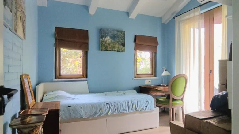 Lushan International Saint Barbara - View 3