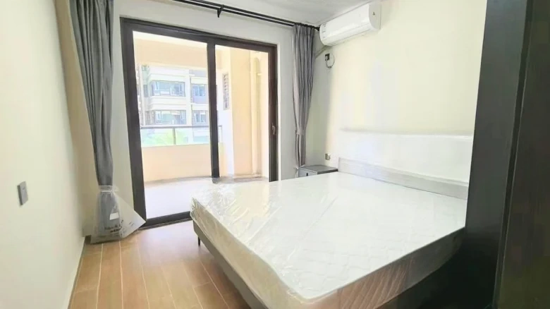 Hehong Haitang Mansion - View 3