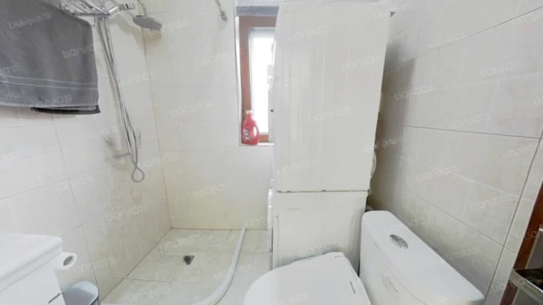 High-Tech Garden Residence - View 8