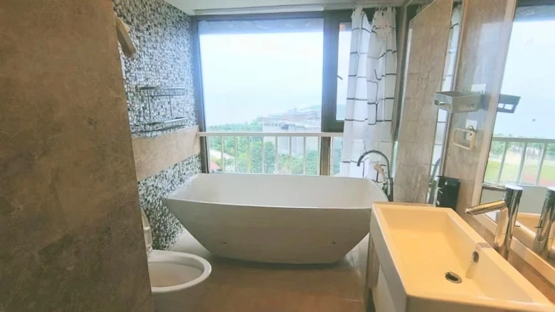 Half Mountain Peninsula Central Sea View Boulevard - View 10