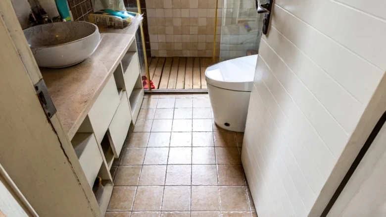 Donghe Bay - View 15