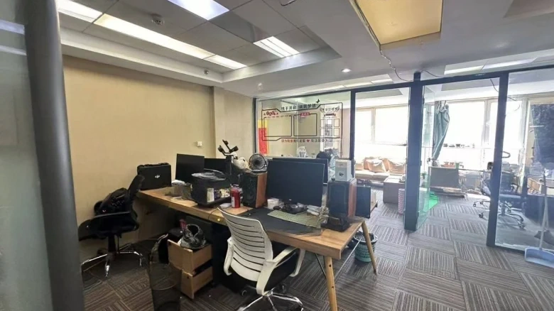 7080 Center Square - View 2