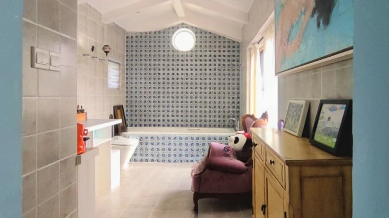 Lushan International Saint Barbara - View 15