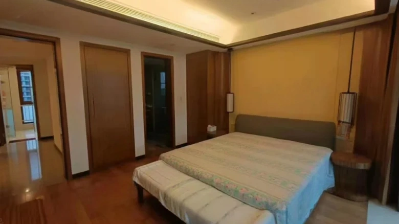 Half Mountain Peninsula - View 5