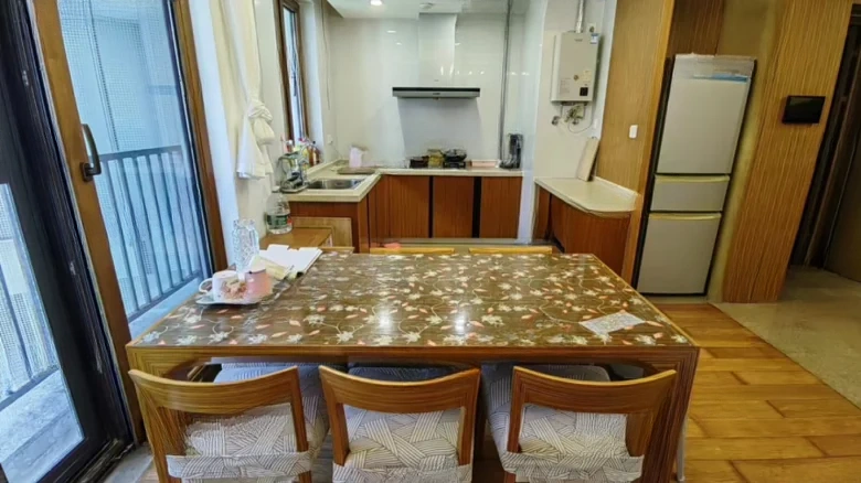 Half Mountain Peninsula - View 8