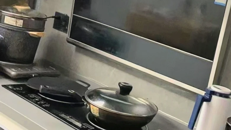 Bailu Li Apartments - View 3