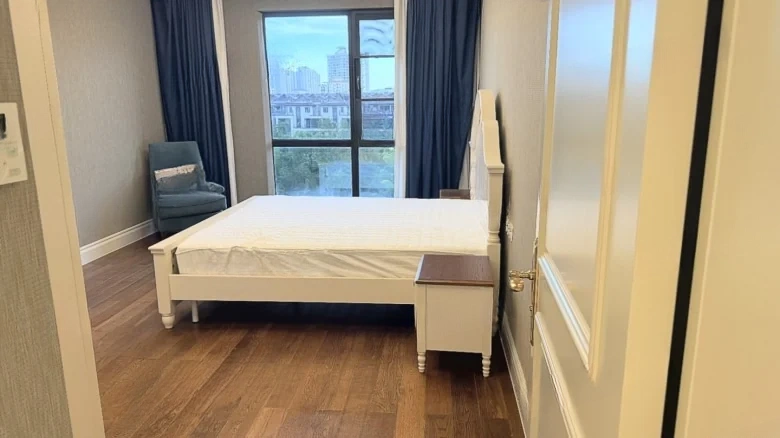 Jade Screen · Phoenix Water City - View 5