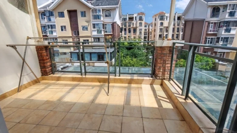 Yiqing Garden - View 14