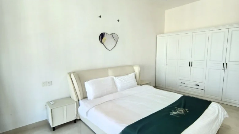 Peninsula Blue Bay - View 6