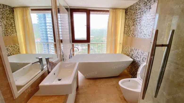 Banshan Bandao · Central Seaview Avenue - View 6