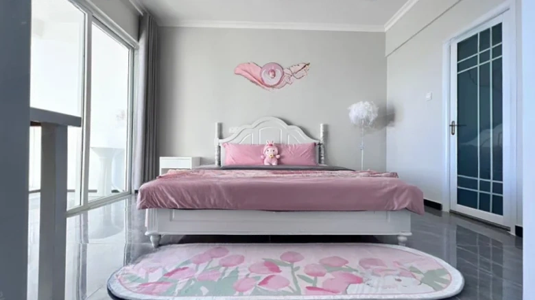 Blue Sea and Sky Phase I - View 4