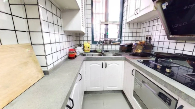 Lüchuān Residential Area - View 6