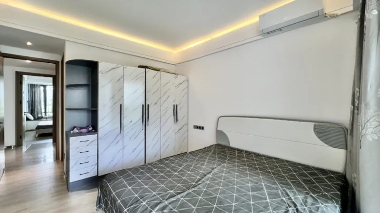 Sanya Yshanhu - View 3