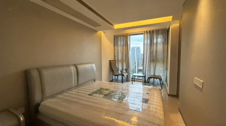 China Railway Ziyuetai - View 3