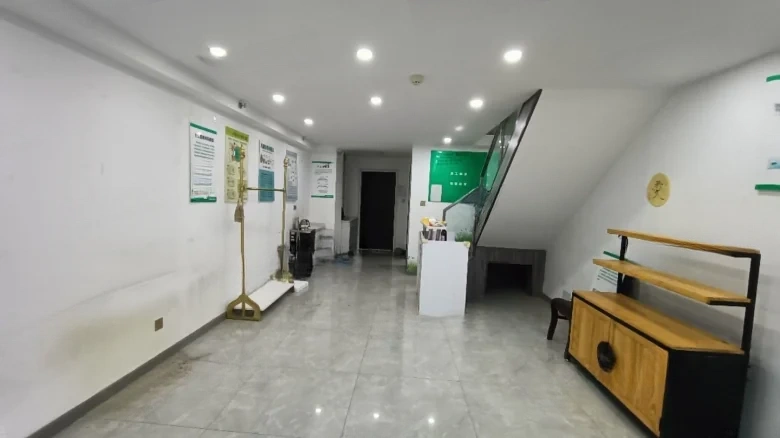 Lanzhou Zhongtianjian Square - View 4