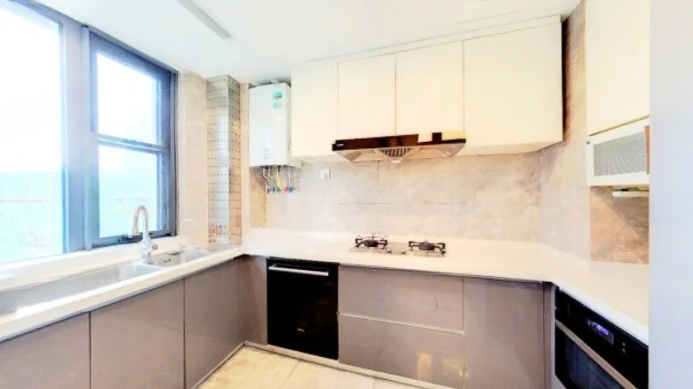 Green City Deep Blue - View 12