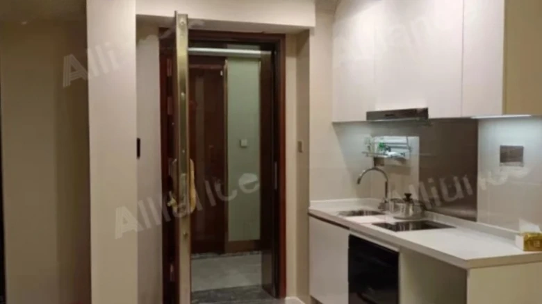 Sanya Evergrande Beauty Crown - View 3