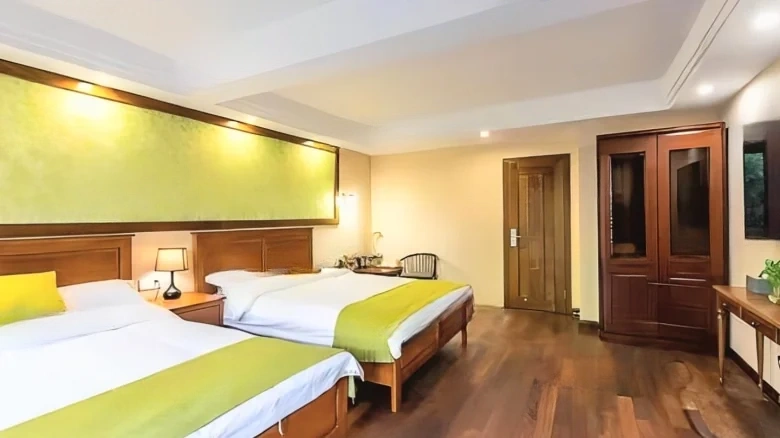 Sunshine Coast - View 2