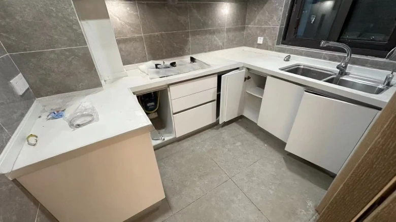 Riverside Grand Mansion - View 9