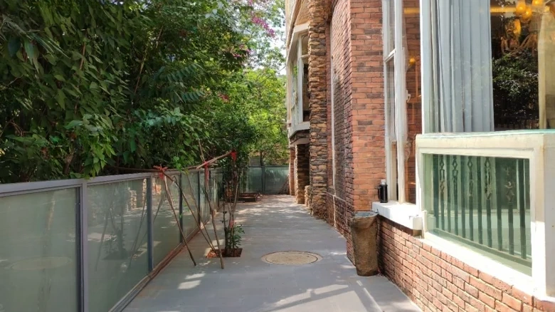 Yiqing Garden - View 17