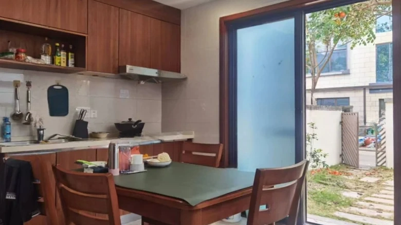 Liantou·Haitang Yun - View 8