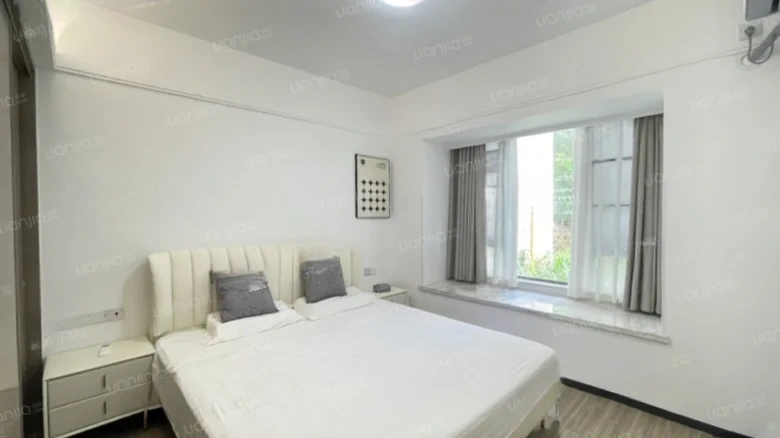 Poly Properties Country Garden Joy Mansion - View 4