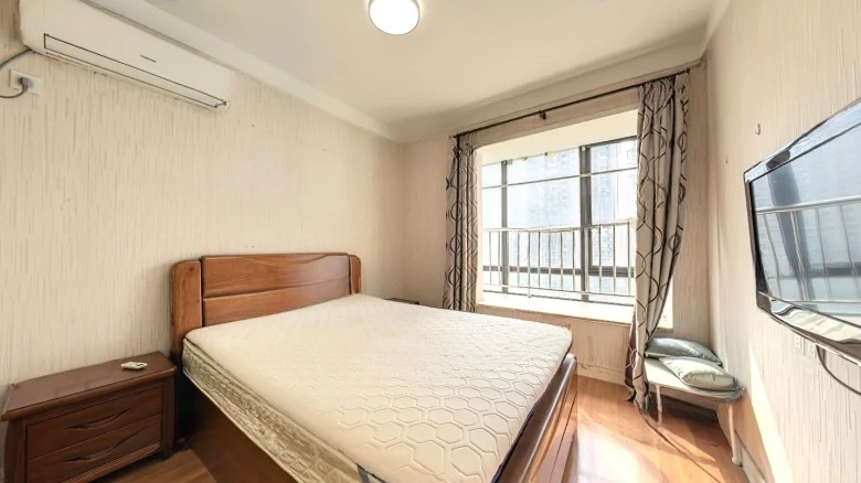 Everbright YAKR Mansion - View 1