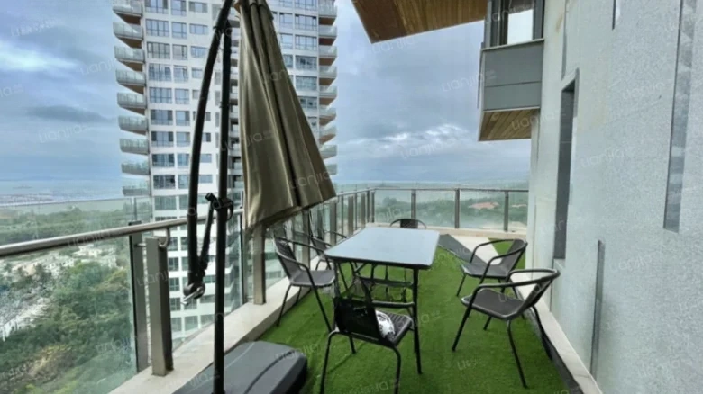 Central Seaview Avenue, Peninsula Hill - View 6