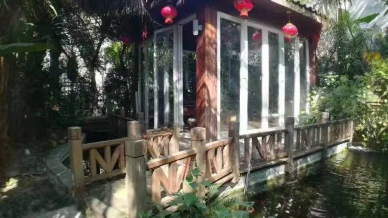 Emperor View Manor - View 10